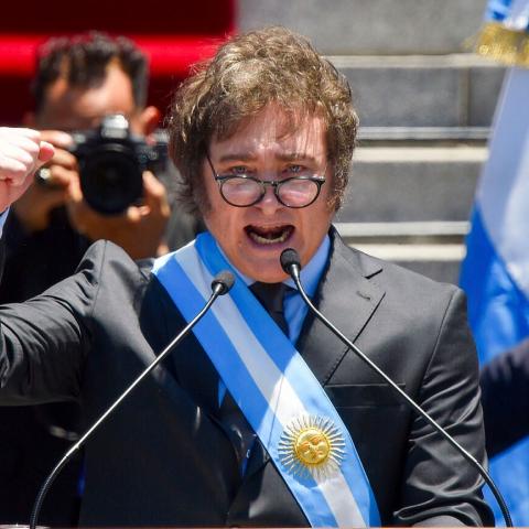 Amplía Javier Milei agenda legislativa en sesiones extraordinarias