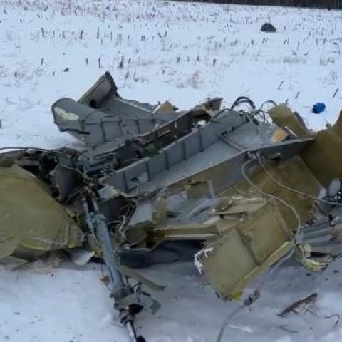 Rusia acusa a Ucrania de derribar su avión militar; habrían muerto los 74 pasajeros