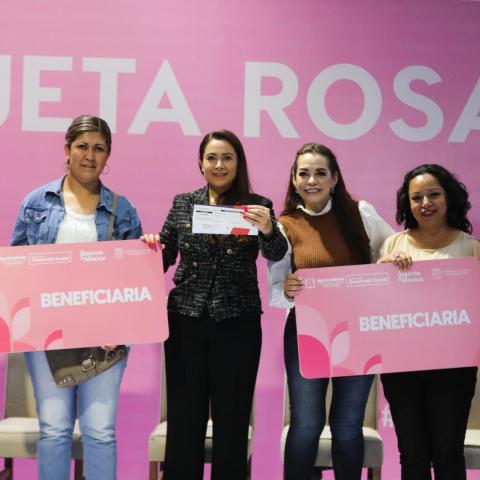 Beneficiarias de la "Tarjeta Rosa" 