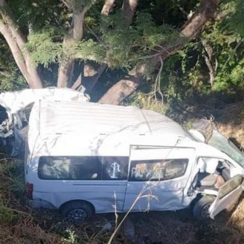 Tres servidores de la nación pierden la vida en accidente de auto en Guerrero