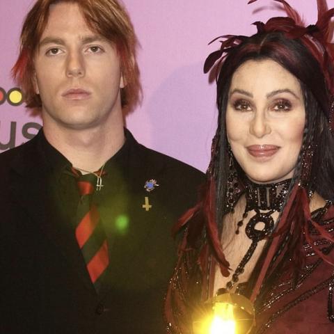 Corte de Los Ángeles niega otra vez a Cher la tutela legal de su hijo