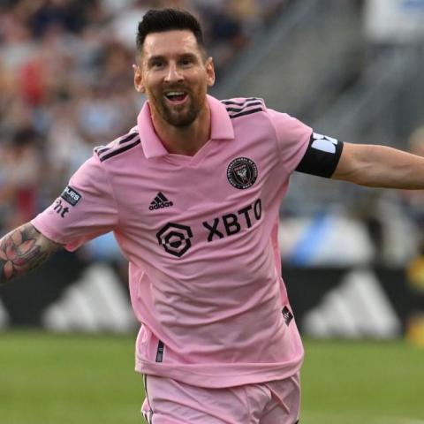 MESSI THE BEST 2024