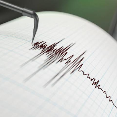 Sacude sismo de magnitud 6.4 a Afganistán 