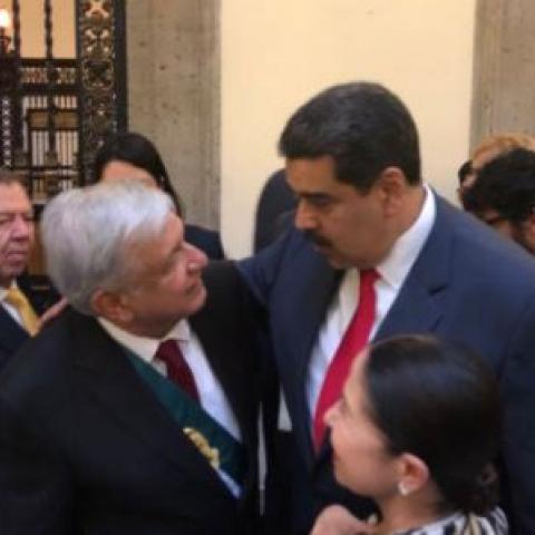 Maduro defiende a AMLO de "The New York Times"