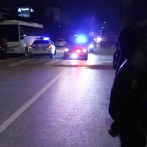 Policía turca libera a rehenes tras nueve horas de tensión