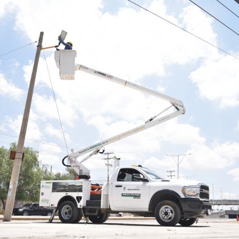 ¿Se fue la luz en tu colonia?, lo más probable es que fue un accidente automovilístico