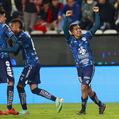 Pachuca 2-1 América