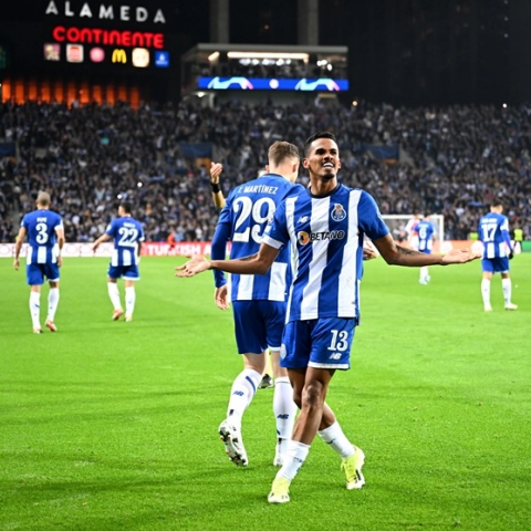 Porto 1-0 Arsenal 