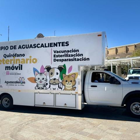 El Quirófano Veterinario Móvil llegará este viernes a Los Arellano