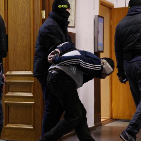 Sospechosos de atentado en Moscú comparecen ante tribunal. Foto: AFP