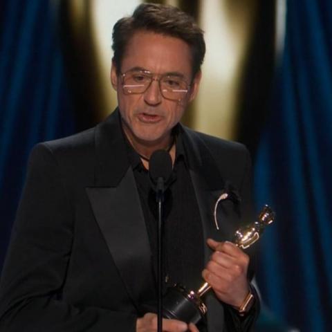 Robert Downey Jr. recibe el primer Oscar de su carrera con emotivo discurso 