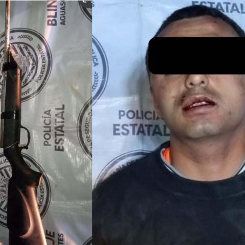 Cuando se daba a la fuga fue detenido por elementos de la Policía Estatal quienes confirmaron que el arma no estaba cargada