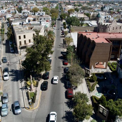 Habrá cierres viales en la calle Vázquez del Mercado