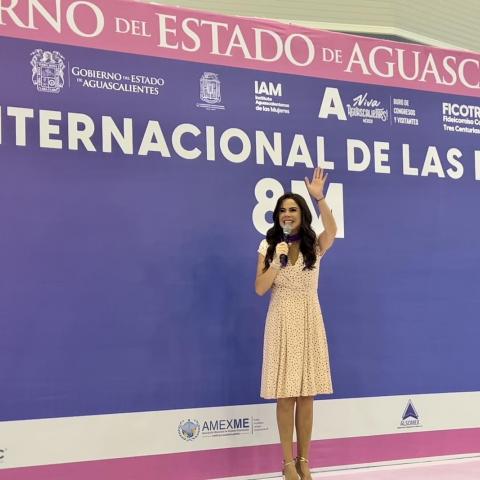 Paola Rojas ofreció conferencia en Aguascalientes por el Día Internacional de la Mujer