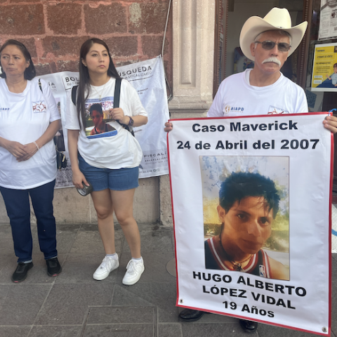 Familias buscan pistas de sus desaparecidos en cárceles de Aguascalientes