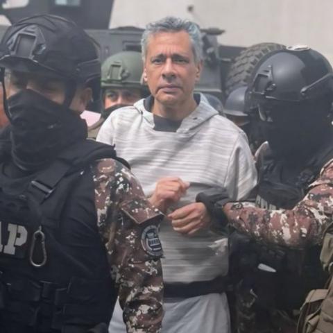 Jorge Glas es trasladado de emergencia a un hospital