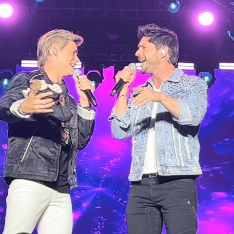 Carlos Baute cantó sus éxitos en el Foro de las Estrellas de Aguascalientes