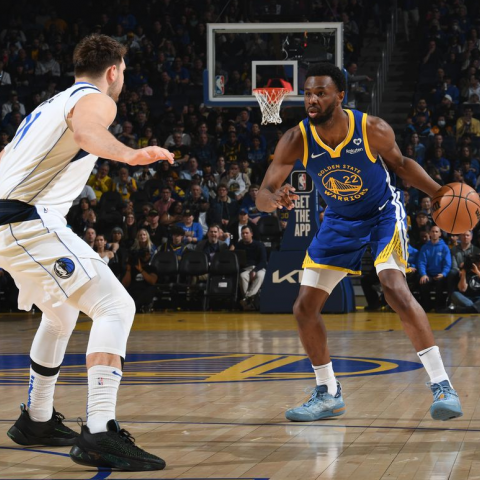 Warriors 104-100 Mavericks