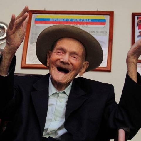 Fallece el hombre más longevo del mundo, con casi 115 años de edad