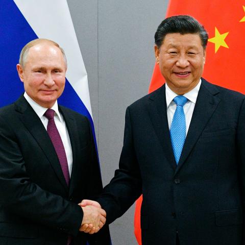 Putin y Xi acusan a EU de amenazar la seguridad de Rusia y China