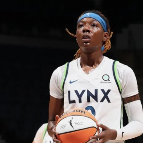 RENNIA DAVIS WNBA