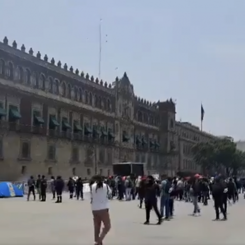 Manifestación de normalistas en CDMX deja 26 policías lesionados