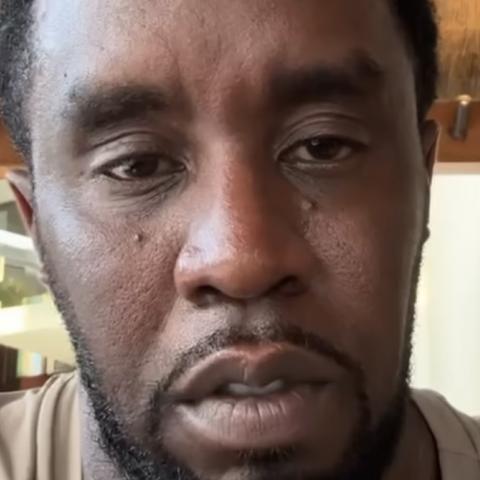 Sean "Diddy" Combs admite que pateó y arrastró a su exnovia Cassie 