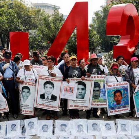 Ordenan liberación de 8 militares relacionados con el caso Ayotzinapa