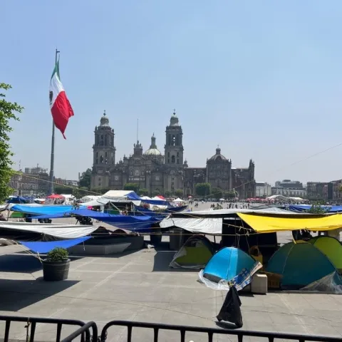 Plantón en el Zócalo