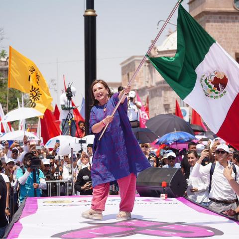 Xóchitl Gálvez se encuentra con la ciudadanía aguascalentense