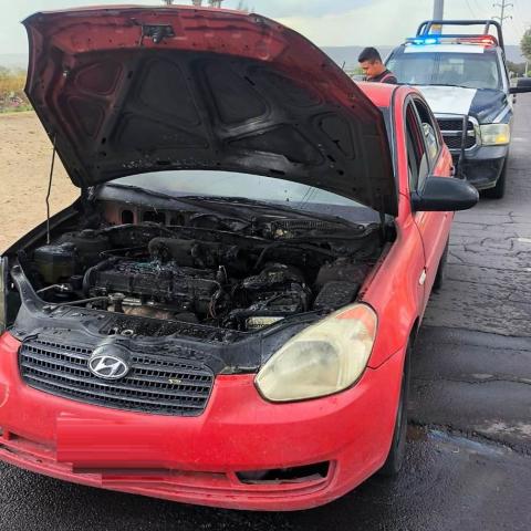 auto incendiado