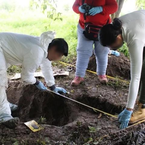 Fosas clandestinas