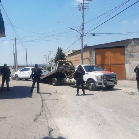 Efectivos del Ejército Mexicano confirman un detenido, una camioneta y armas aseguradas