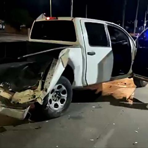 La mujer asegura que se tomó 3 cervezas, pero dice que también la conductora de la camioneta estaba tomada