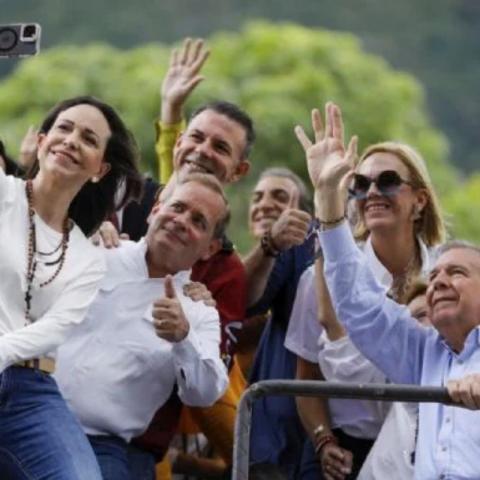 Brazo derecho de Maduro pide encarcelar a Machado y a González Urrutia