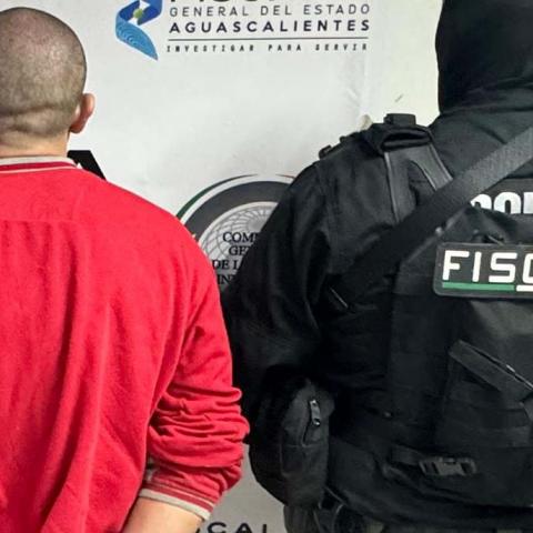 Fue detenido mediante orden de aprehensión en calles del Fracc Ojocaliente I