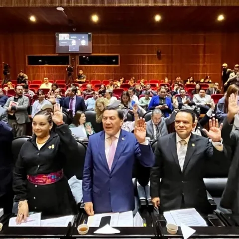 Comisión de Puntos Constitucionales