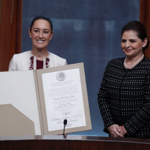 Sheinbaum y Mónica Soto