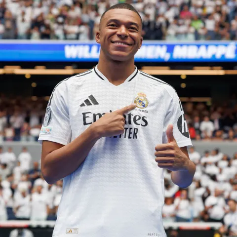 MBAPPÉ MADRID