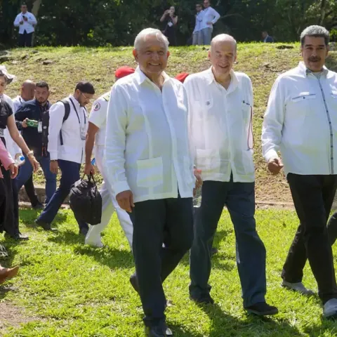 AMLO y Maduro