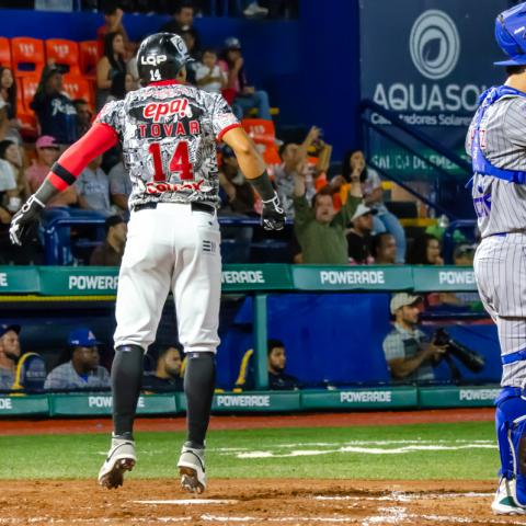 Sultanes 4-5 Rieleros