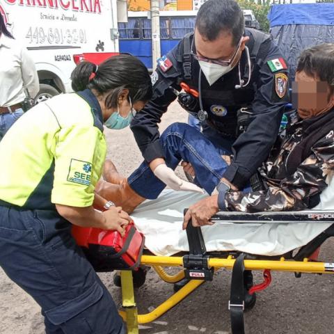 Sufrió una fractura de cadera que lo llevó a parar al HGZ 2 del IMSS