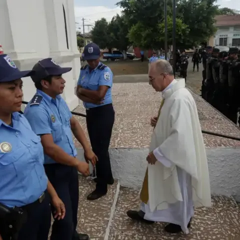 La Iglesia católica denuncia persecución de sus miembros en Nicaragua