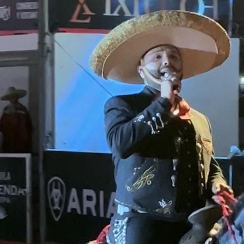 Leonardo Aguilar y Diego Herrera presentaron "Dos tipos de a caballo" en Aguascalientes