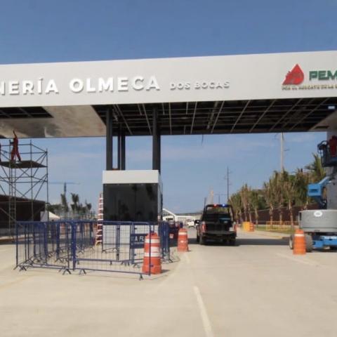 Refinería Olmeca