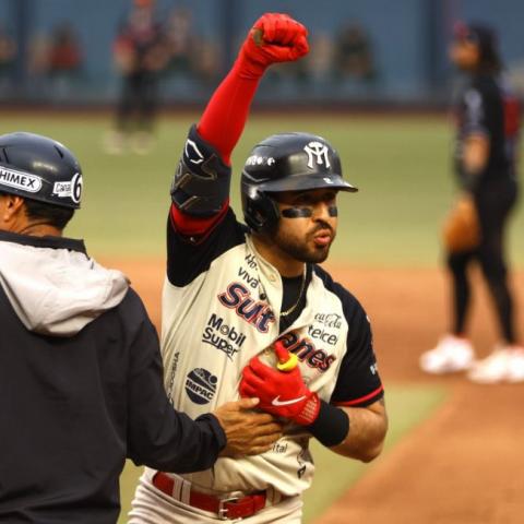 Tecolotes 7-8 Sultanes