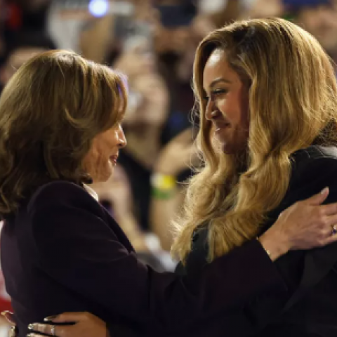 "Quiero que cantemos una nueva canción"; expresó Beyoncé al apoyar a Kamala Harris