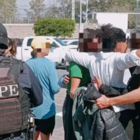  10 jóvenes deportistas queretanos y su entrenador, fueron víctimas de secuestro virtual.