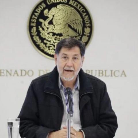  Gerardo Fernández Noroña, amenazó con no aceptar las renuncias de los ministros.