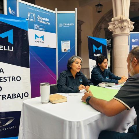 Jueves de Bolsa de Trabajo